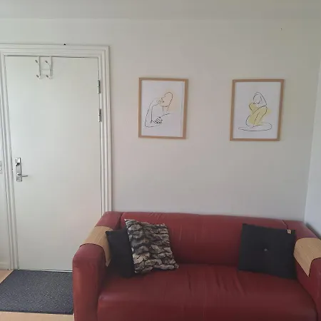Gul - Grejsdalsvej 31b, Th